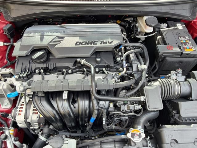 Certified 2025 Hyundai Elantra SEL FWD image 29