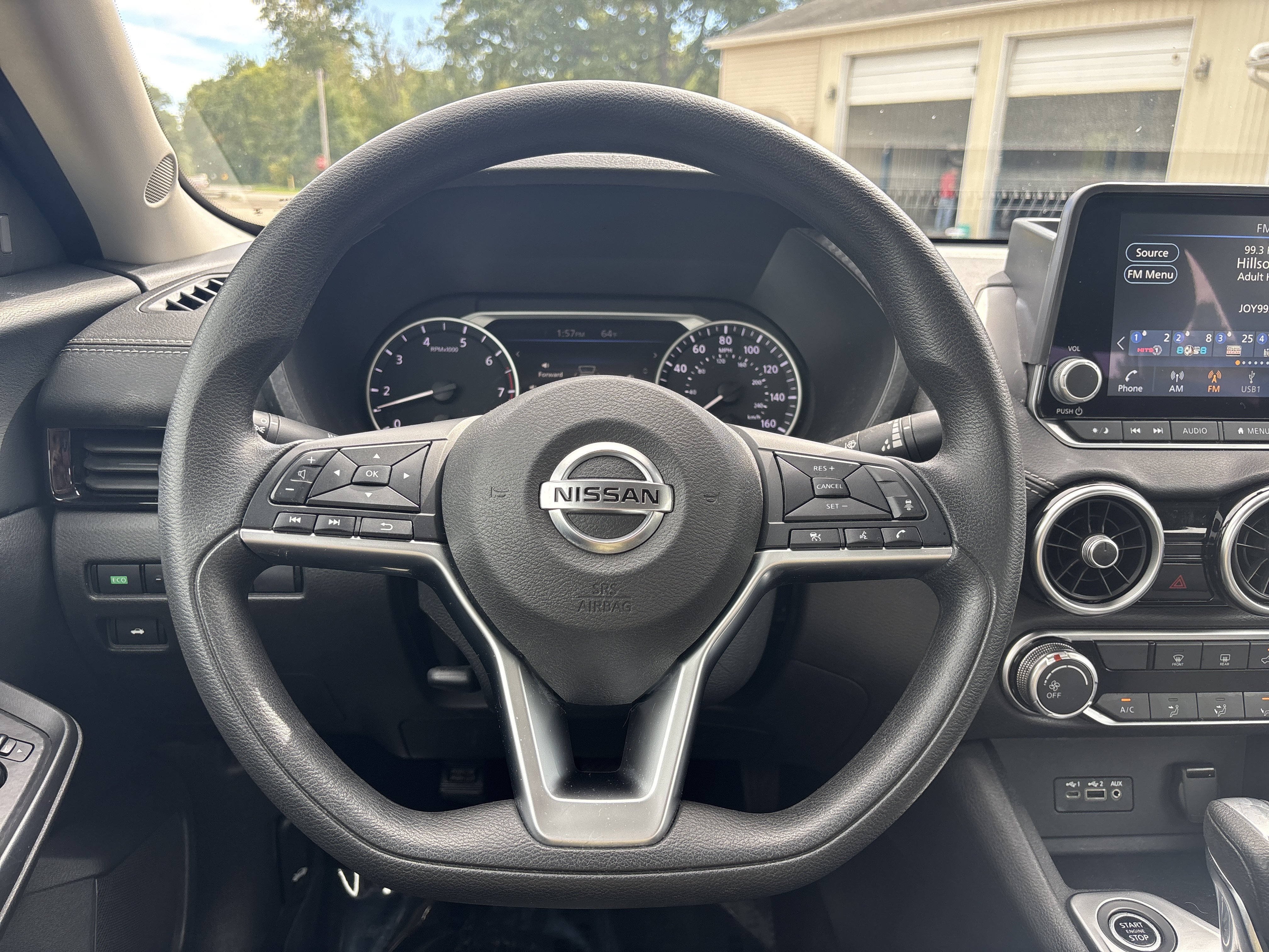 Used 2023 Nissan Sentra SV FWD image 25