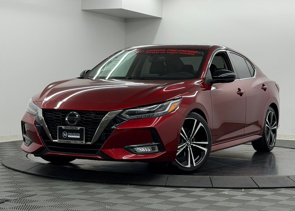 Used 2020 Nissan Sentra SR w/ Premium Package image 2