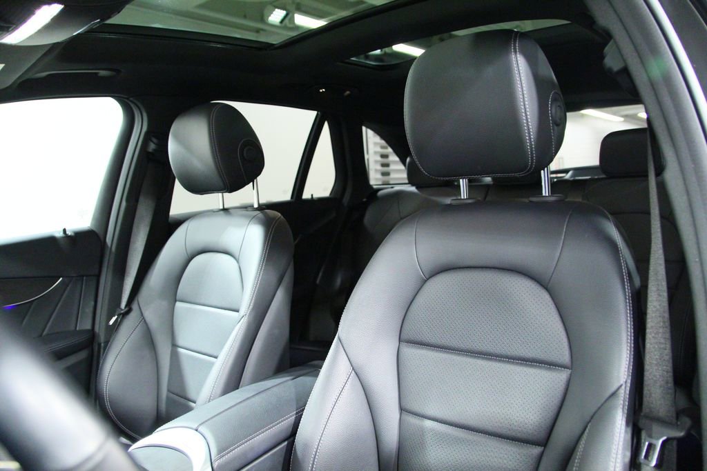 Certified 2022 Mercedes-Benz GLC 300 4MATIC image 6