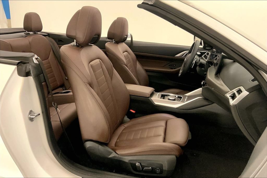 Used 2025 BMW 440i xDrive Convertible w/ Premium Package AWD/4WD image 6