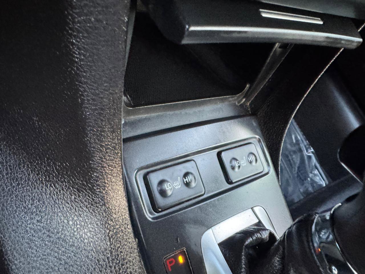 Used 2018 Acura ILX w/ Premium Package FWD image 24