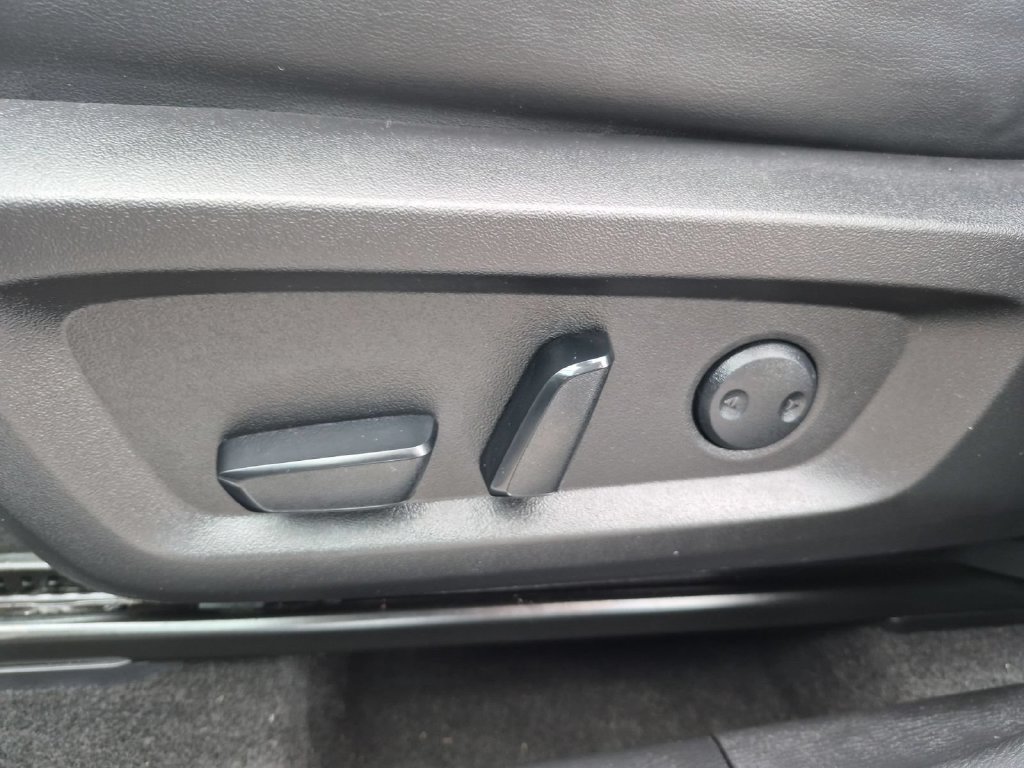Used 2023 Mitsubishi Outlander SE AWD/4WD image 13