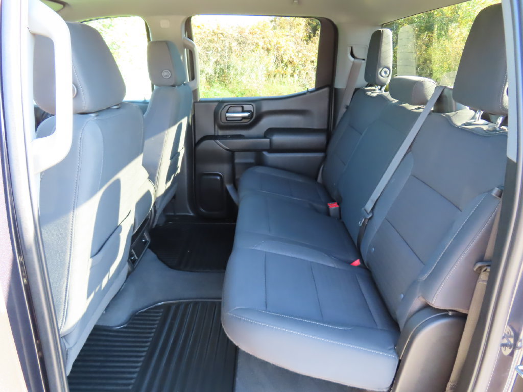 Used 2023 Chevrolet Silverado 1500 Custom AWD/4WD image 28
