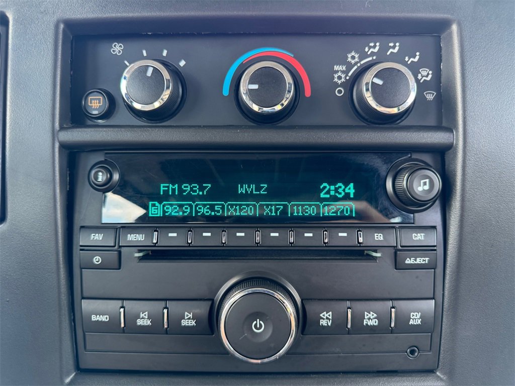 Used 2017 Chevrolet Express 2500 image 13