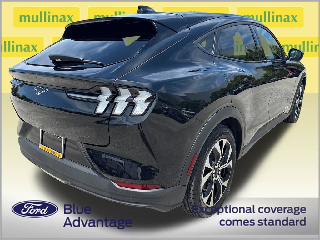 Certified 2025 Ford Mustang Mach-E Select w/ Comfort Package Lite RWD image 4