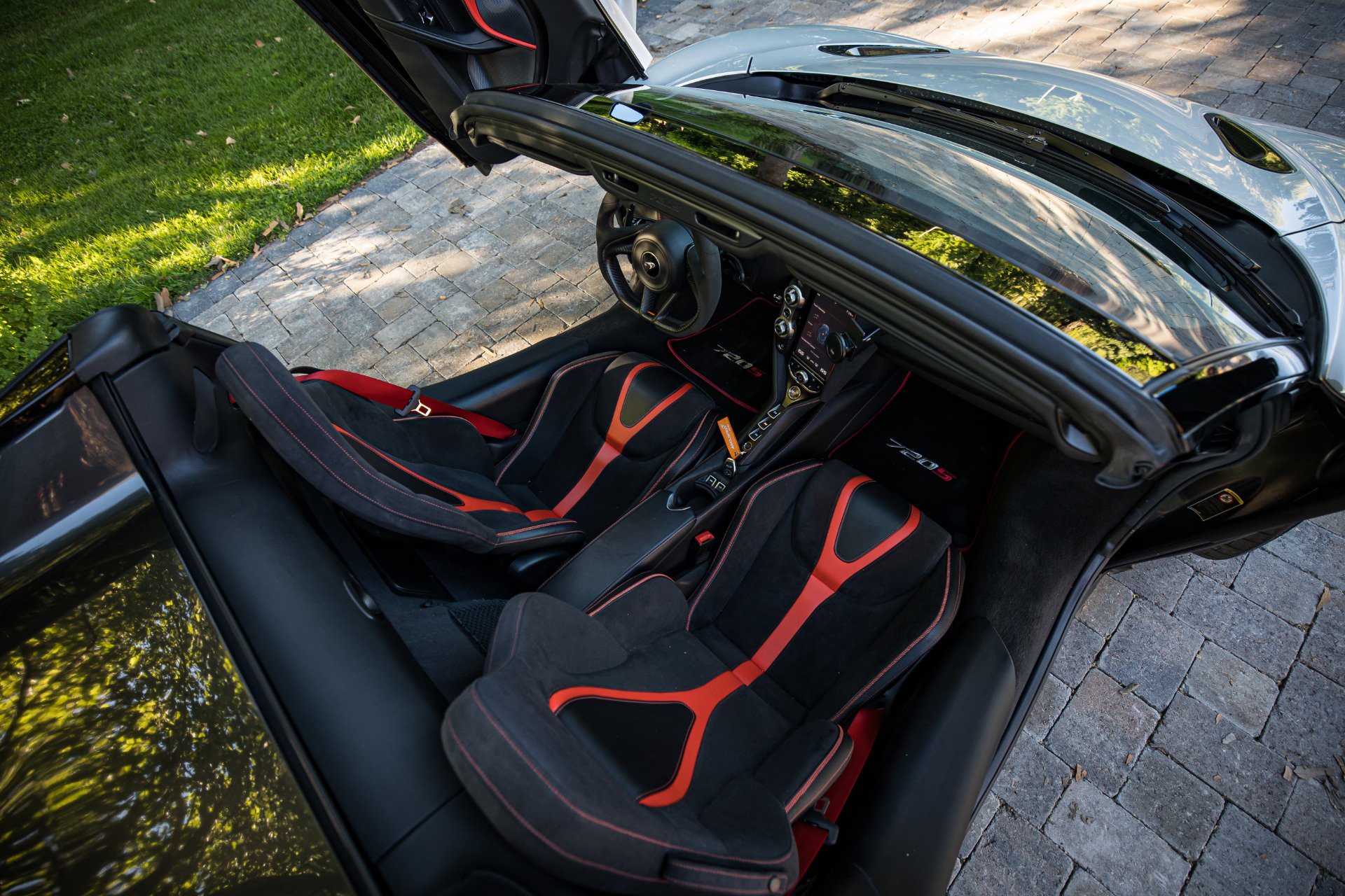 Used 2021 McLaren 720S Performance RWD image 74
