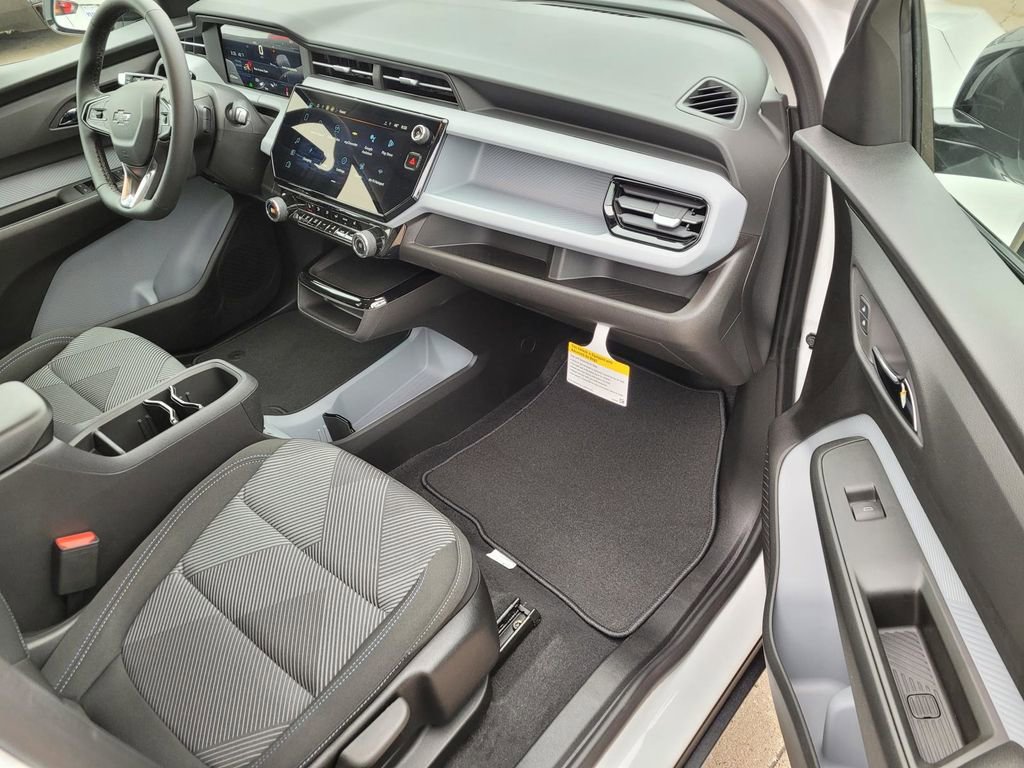 New 2027 Chevrolet Bolt LT image 6