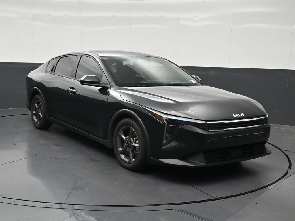 Used 2025 Kia K4 FWD image 7