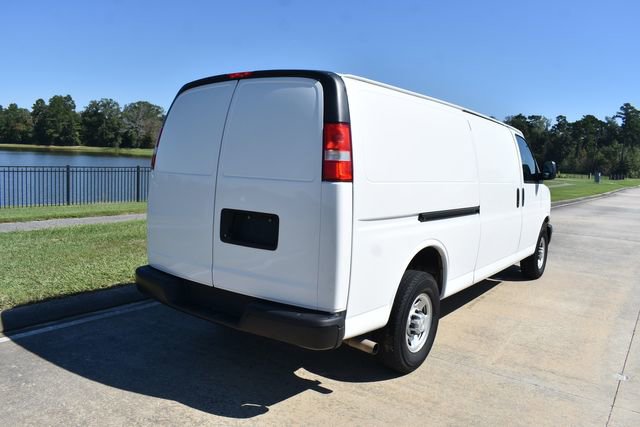 Used 2023 Chevrolet Express 2500 Extended w/ Driver Convenience Package RWD image 4