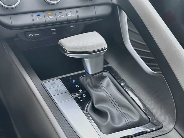 New 2026 Hyundai Elantra SE FWD image 16