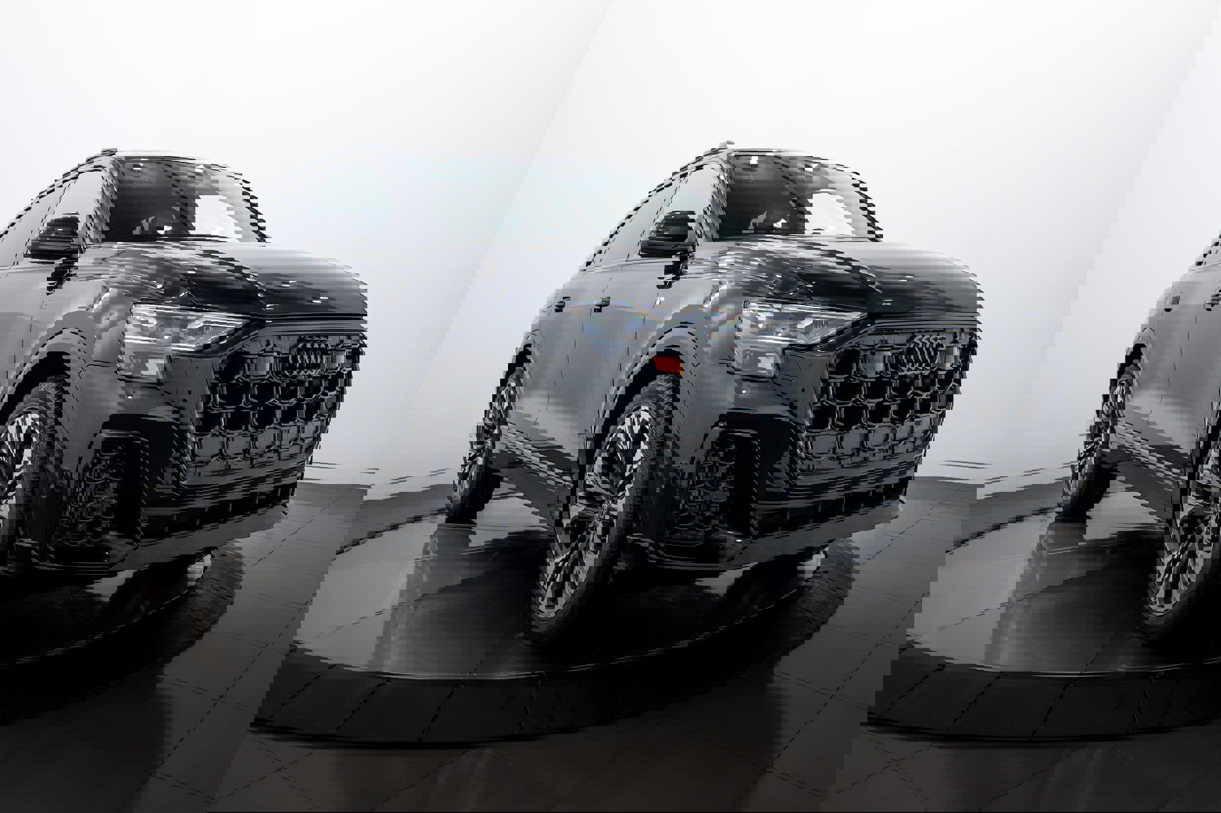 New 2026 Audi Q8 Premium Plus image 2