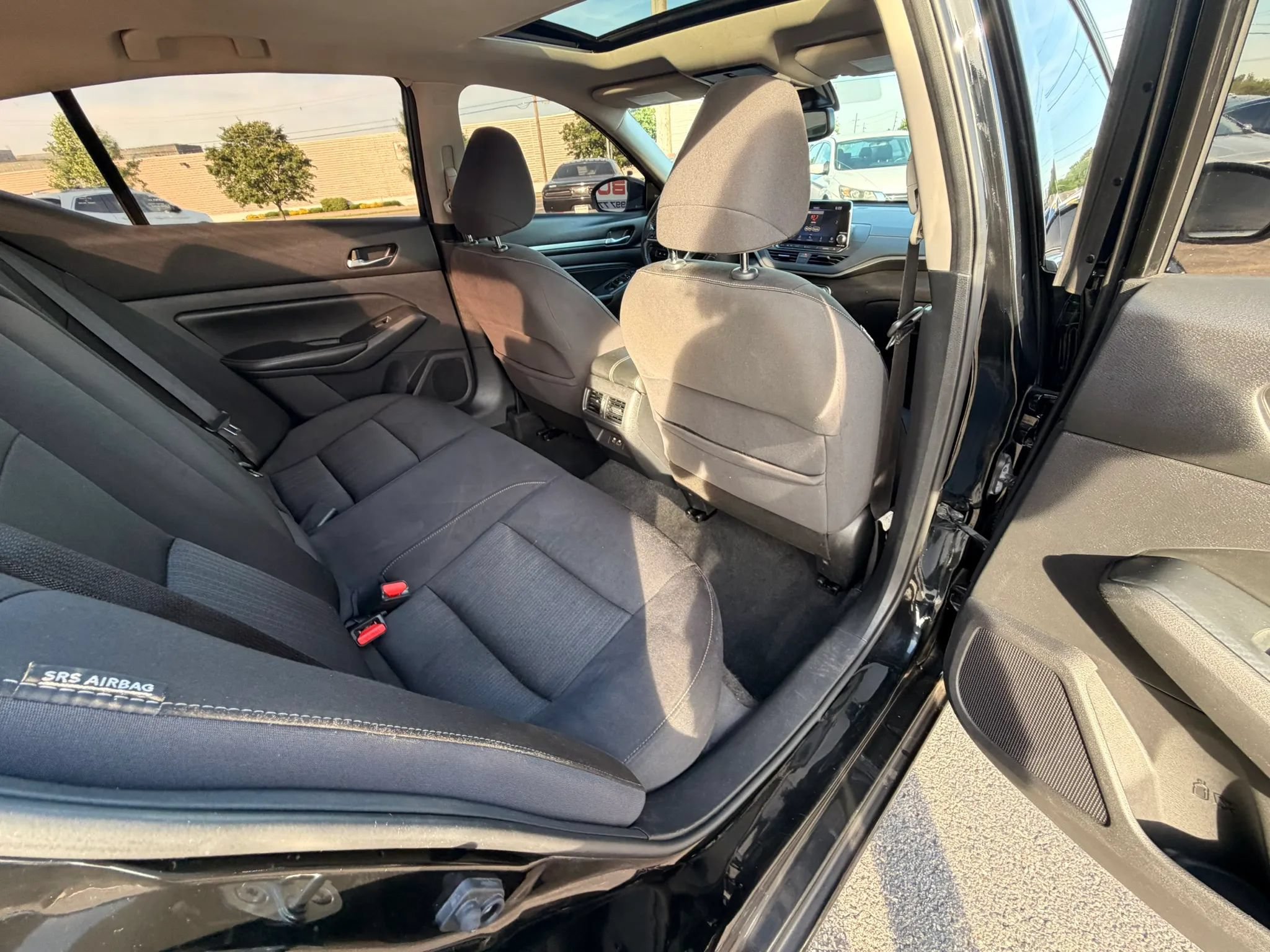 Used 2019 Nissan Altima 2.5 SV FWD image 24