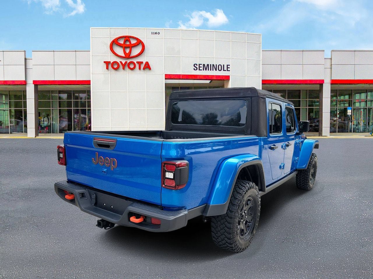 Used 2023 Jeep Gladiator Mojave w/ LED Lighting Group AWD/4WD image 3