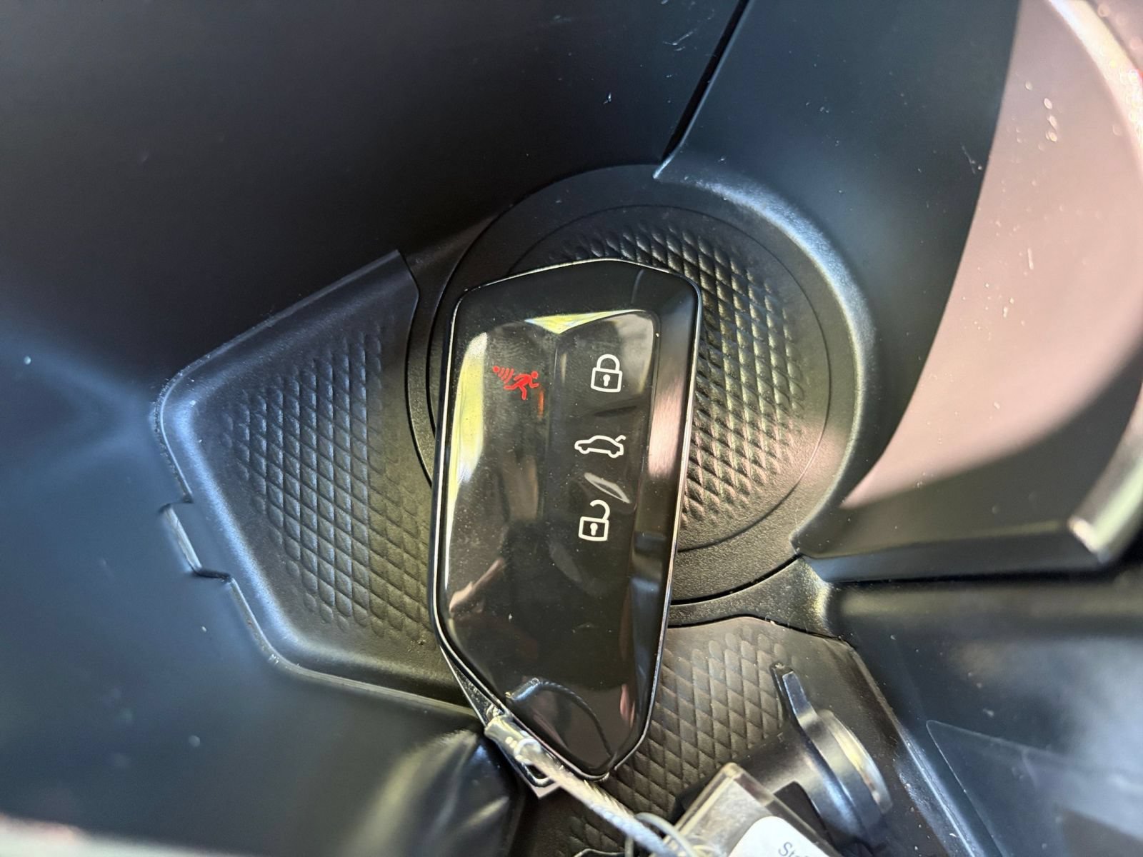 Used 2026 Volkswagen Golf S FWD image 17