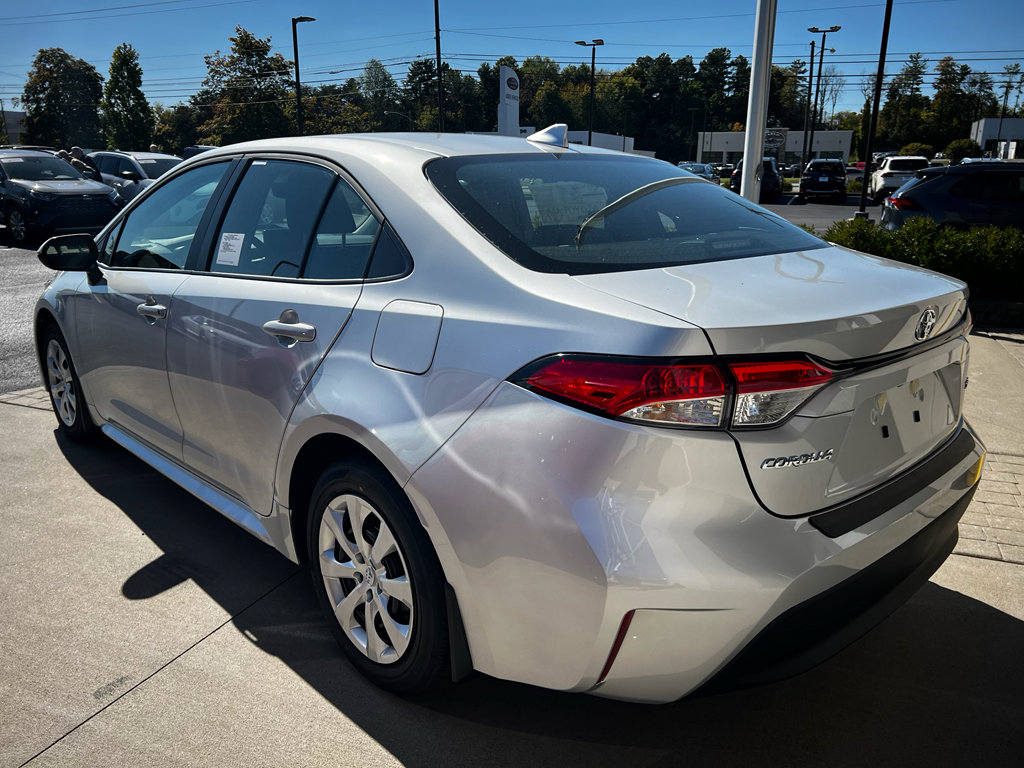 New 2026 Toyota Corolla LE image 4
