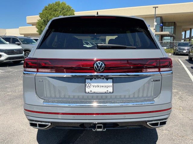 New 2026 Volkswagen Atlas SEL Premium R-Line AWD/4WD image 4