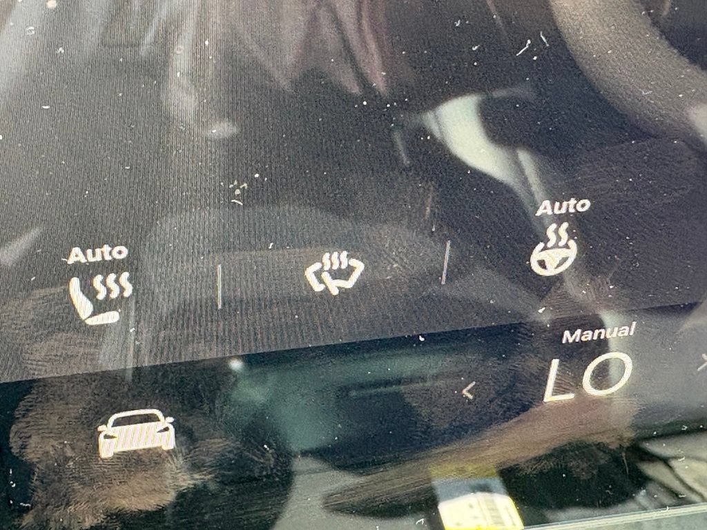 Used 2023 Tesla Model 3 Standard Range RWD image 17