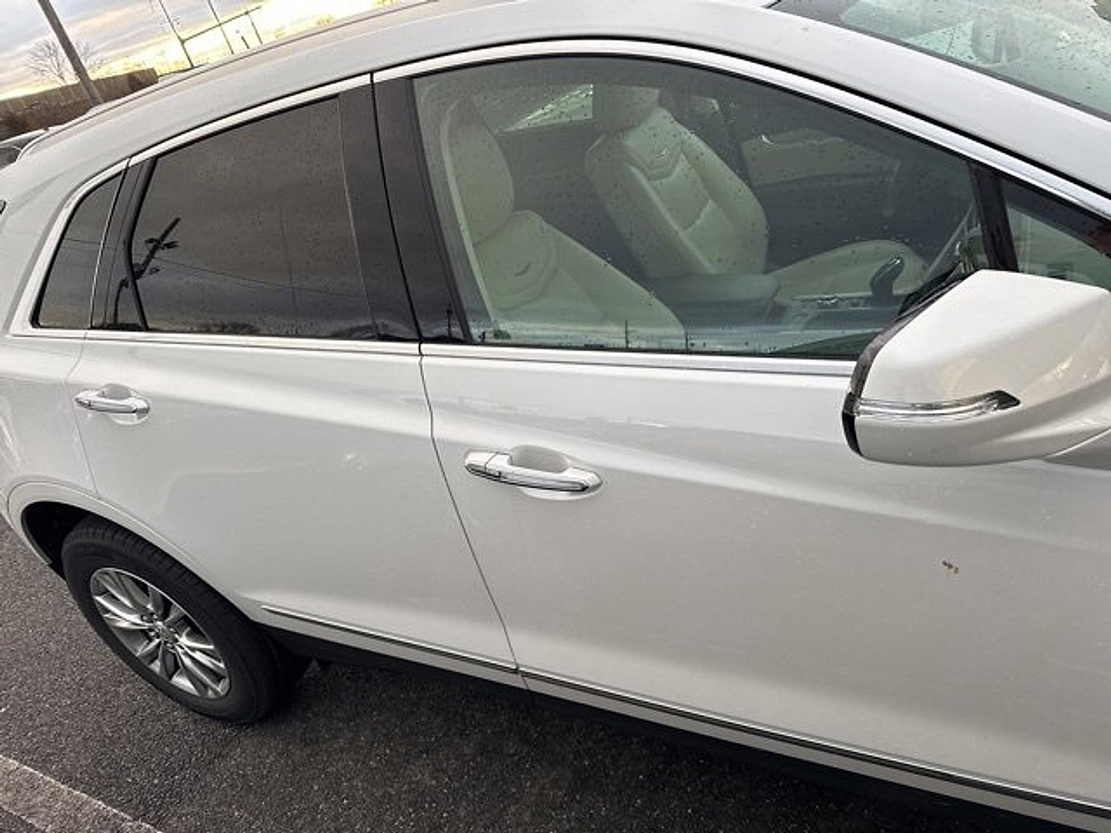 Used 2022 Cadillac XT5 Premium Luxury image 4