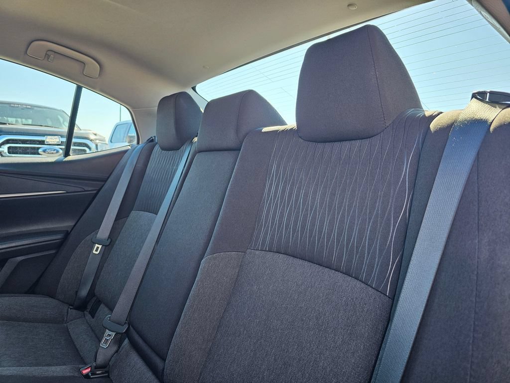 Used 2025 Toyota Camry LE FWD image 18