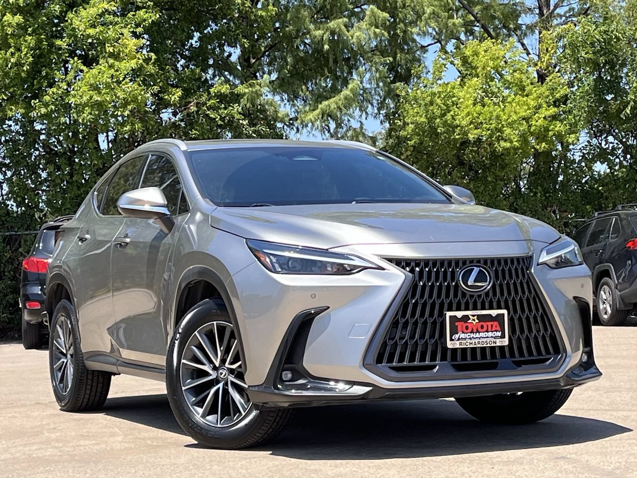 Used 2022 Lexus NX 350 AWD image 2