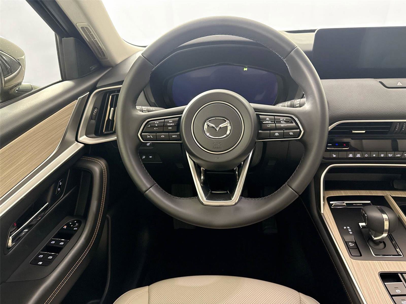 Certified 2025 MAZDA CX-70 3.3 Turbo w/ Premium Package image 36