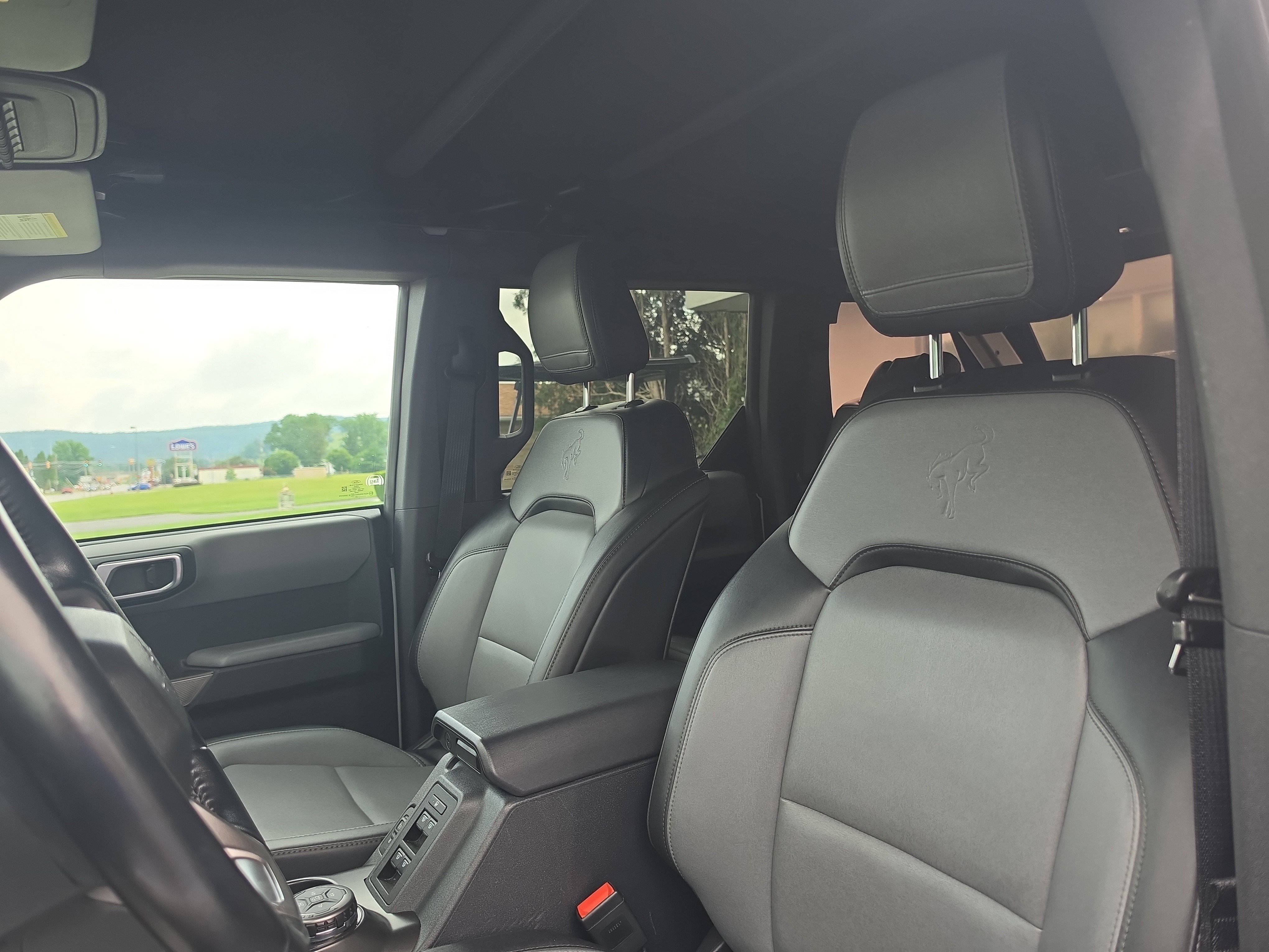 Used 2023 Ford Bronco Everglades AWD/4WD image 13