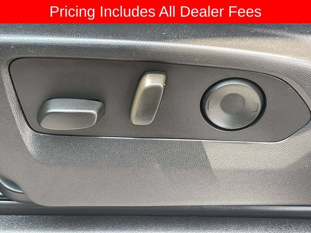 Used 2023 Chevrolet Silverado 1500 Custom AWD/4WD image 17