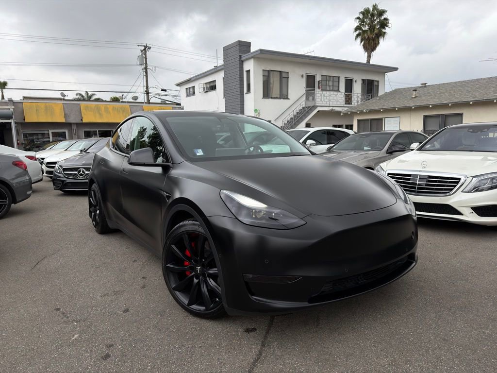 Used 2021 Tesla Model Y Performance image 3