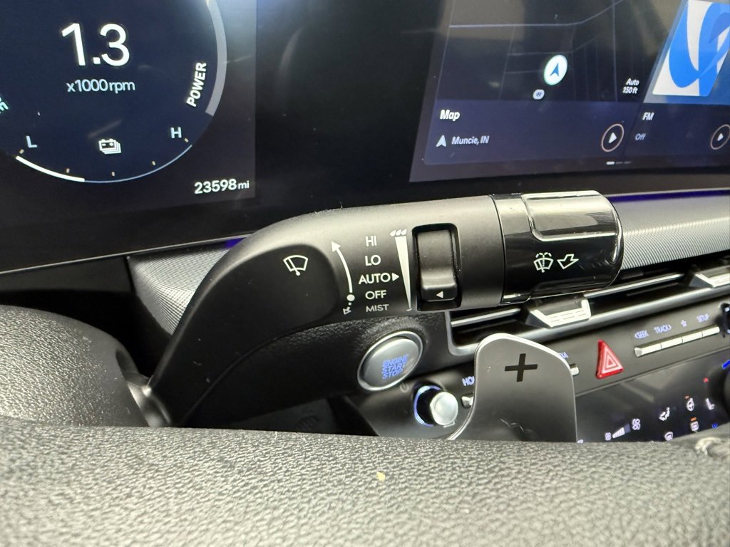 Used 2024 Hyundai Sonata Limited image 26