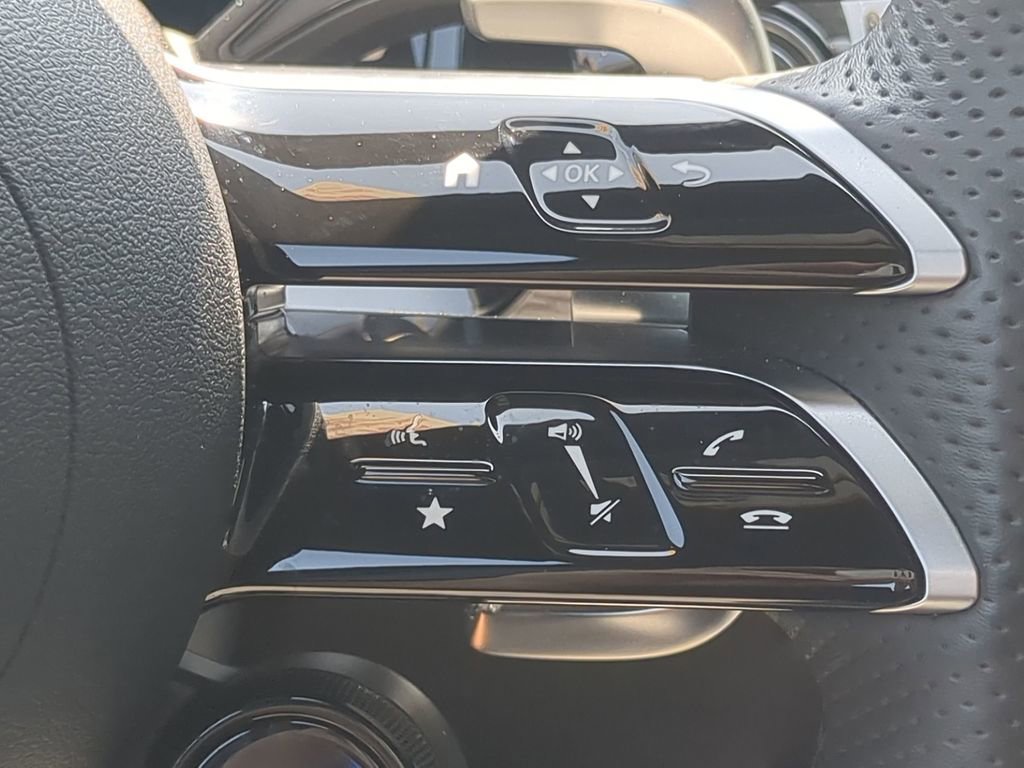 Certified 2025 Mercedes-Benz GLA 35 AMG 4MATIC image 13