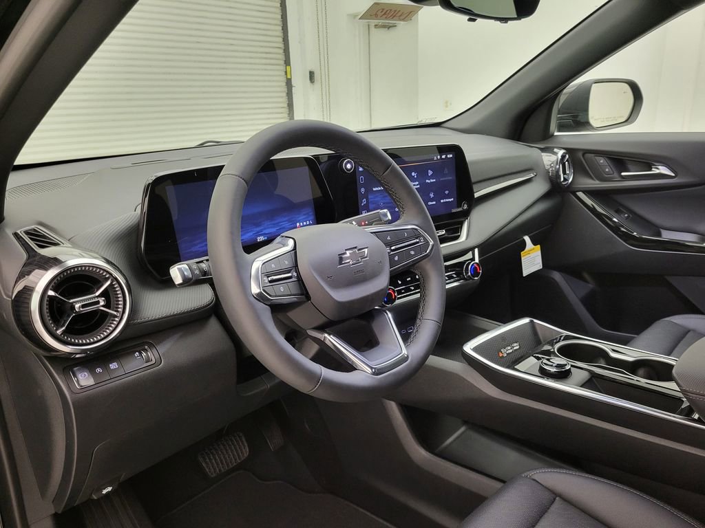 New 2026 Chevrolet Equinox LT w/ Convenience Package II image 28