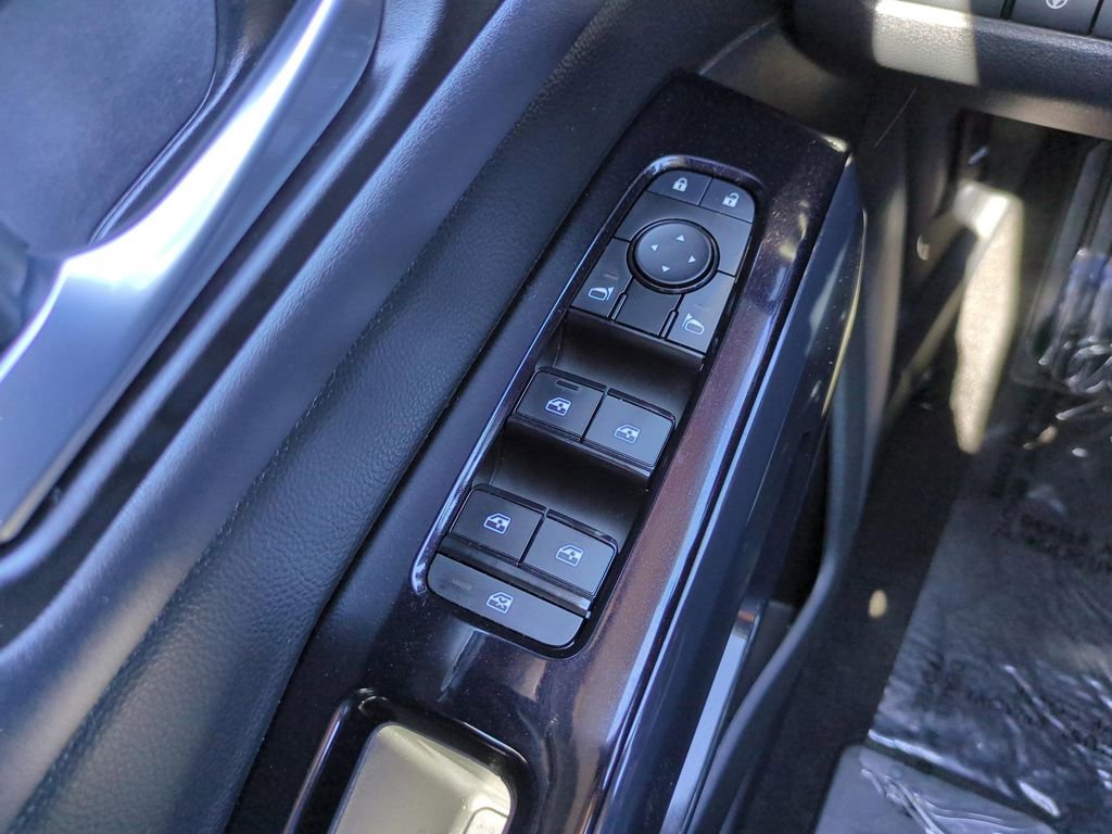 Certified 2022 Nissan Pathfinder SV w/ SV Premium Package AWD/4WD image 19
