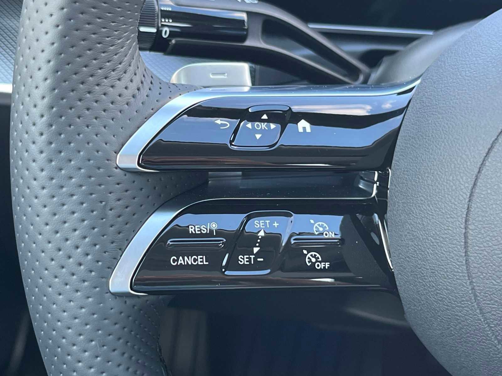 New 2026 Mercedes-Benz C 300 Sedan image 21