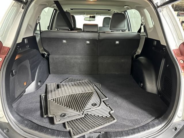 Used 2015 Toyota RAV4 Limited w/ Technology Package image 26