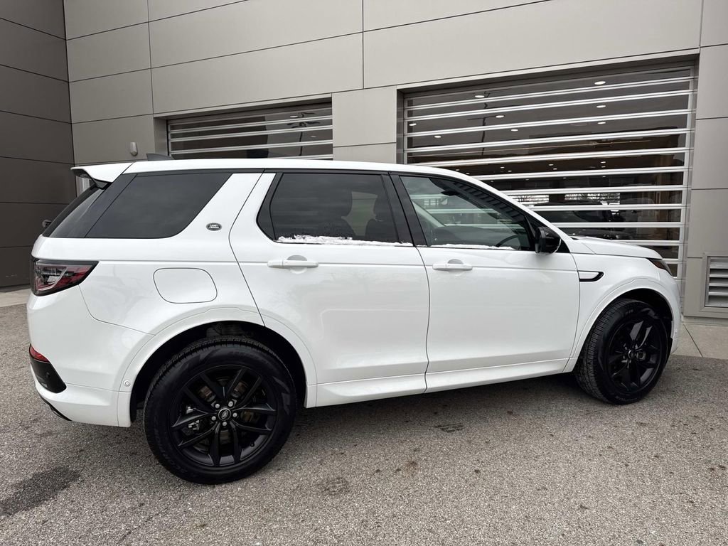 Certified 2025 Land Rover Discovery Sport S AWD/4WD image 6