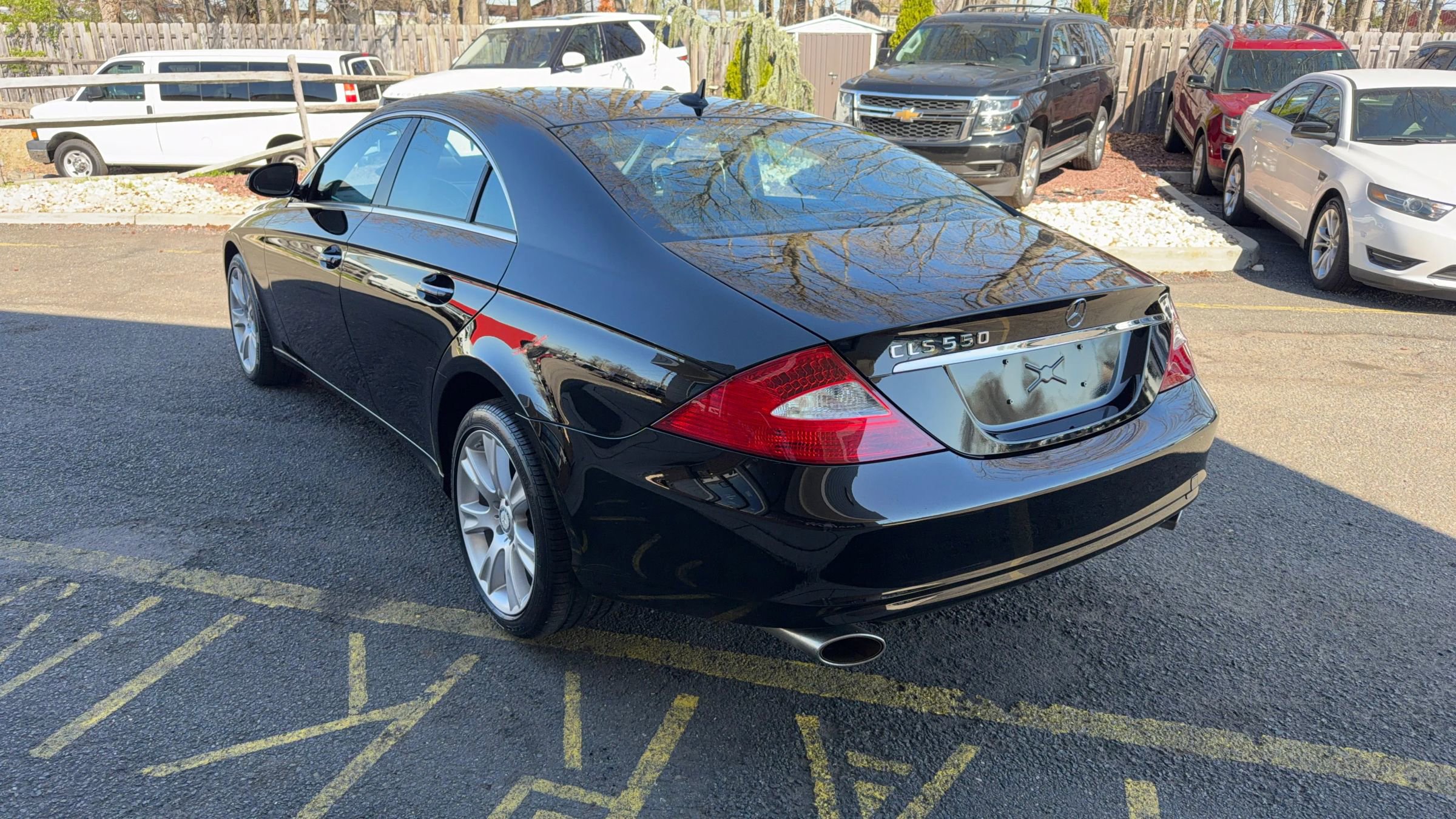 Used 2008 Mercedes-Benz CLS 550 image 7