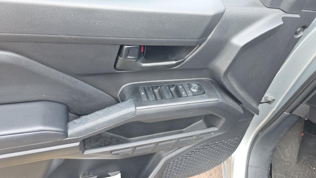 Used 2025 Toyota Tacoma SR RWD image 21