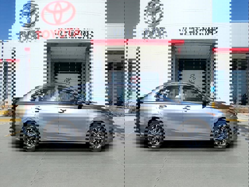 Used 2023 Kia Forte LXS