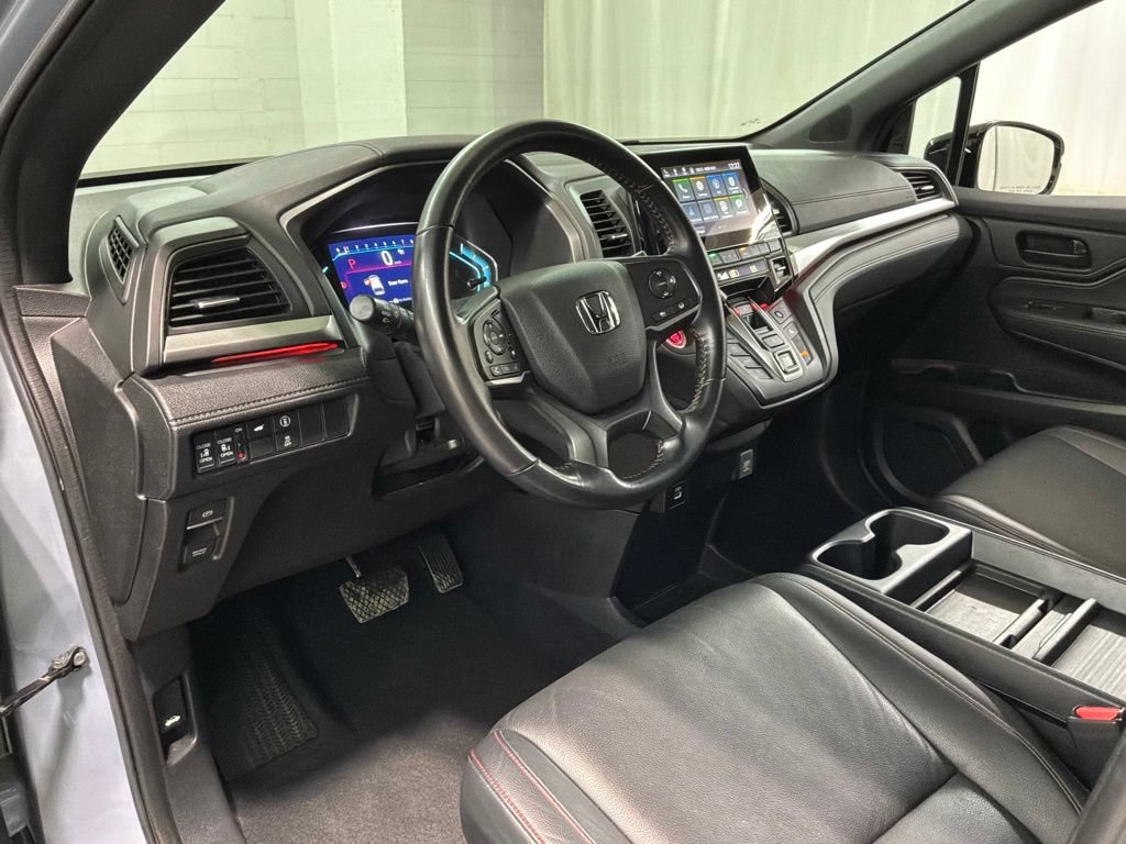 Certified 2023 Honda Odyssey Sport image 19
