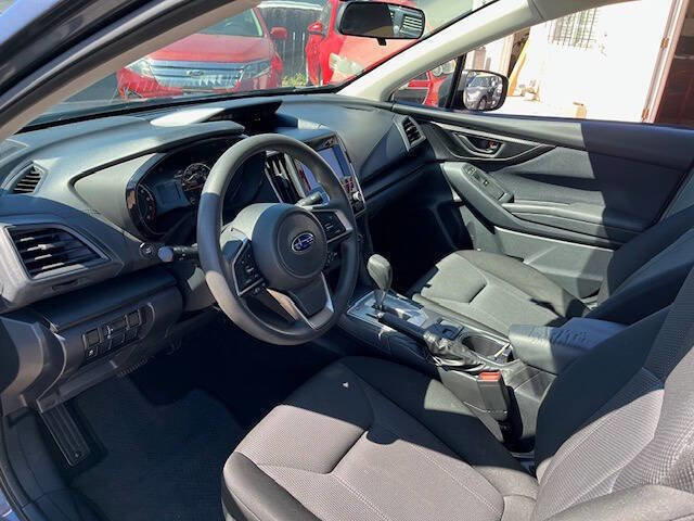Used 2017 Subaru Impreza 2.0i image 7