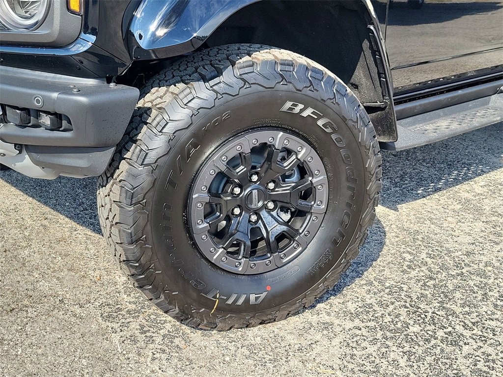 New 2025 Ford Bronco Raptor image 18