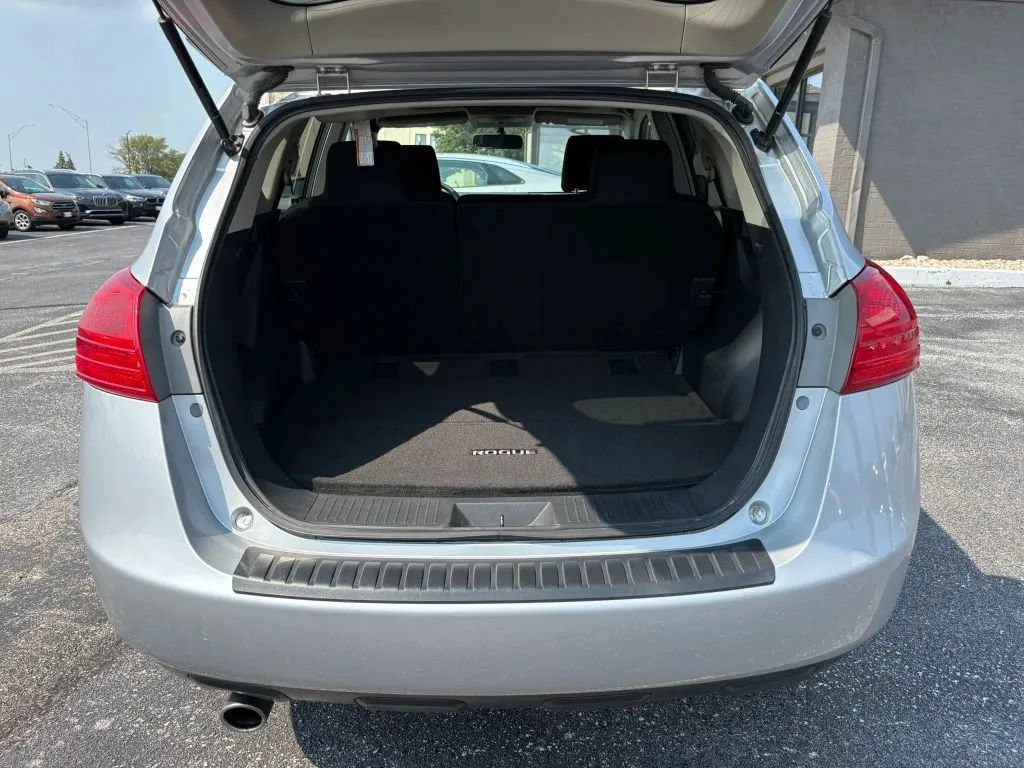 Used 2013 Nissan Rogue SV w/ Premium Pkg AWD/4WD image 10