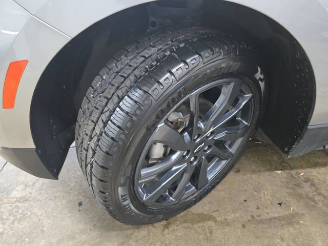 Used 2023 Chevrolet Equinox RS AWD/4WD image 35