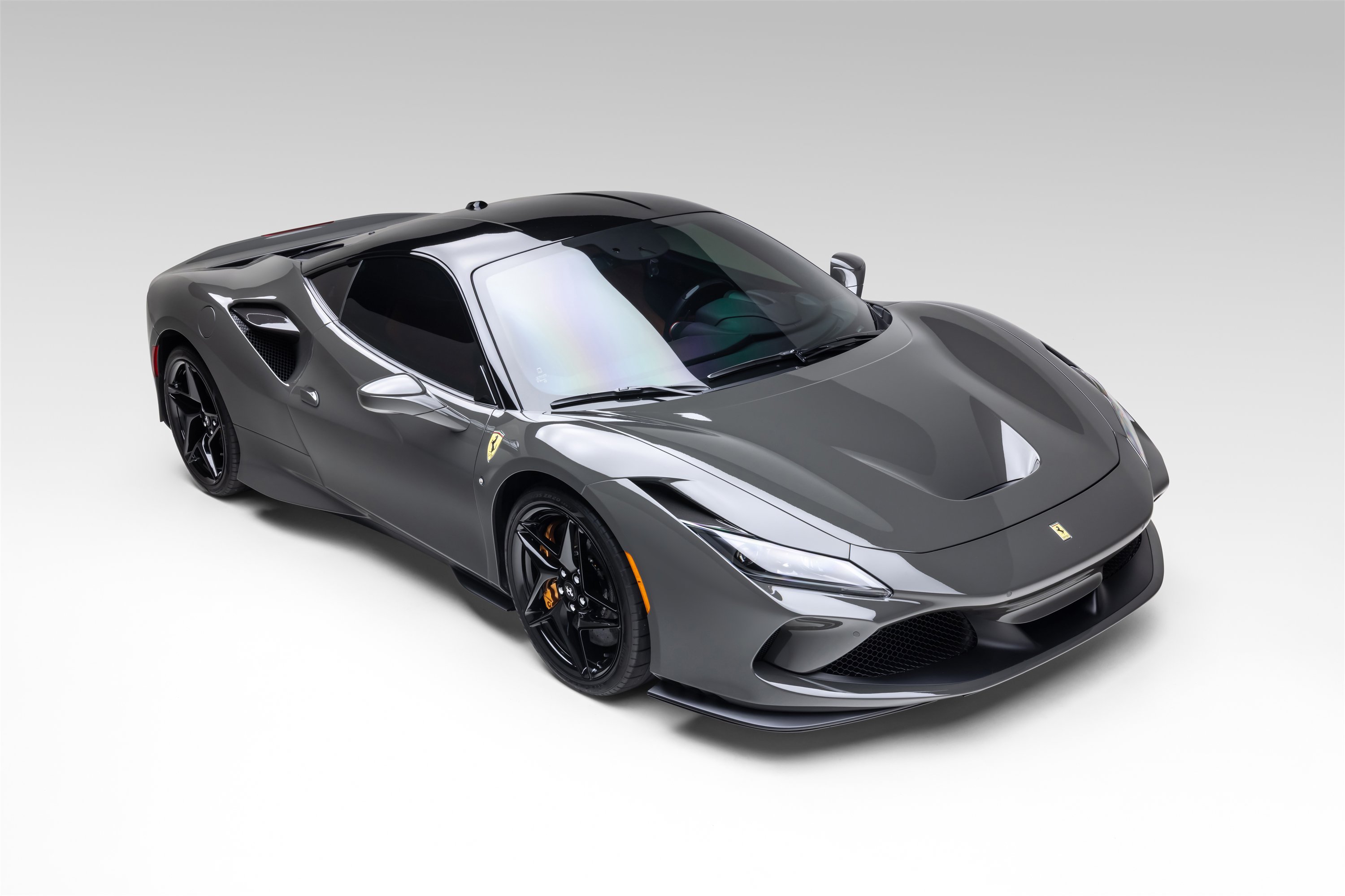 Certified 2022 Ferrari F8 Tributo RWD image 15