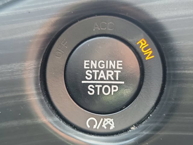 Used 2022 Jeep Grand Cherokee Limited AWD/4WD image 31