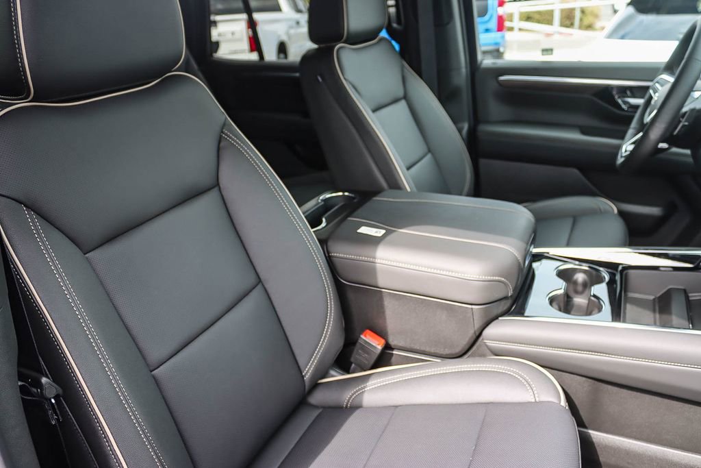 New 2026 Chevrolet Tahoe Premier w/ Sun And Tow Package image 15