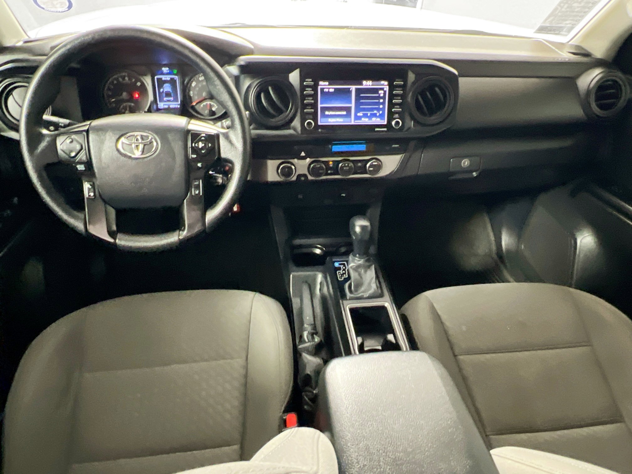 Used 2023 Toyota Tacoma SR image 29