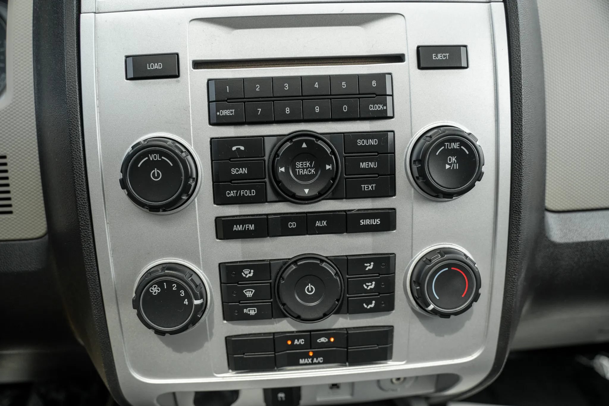 Used 2010 Mercury Mariner 4WD image 21
