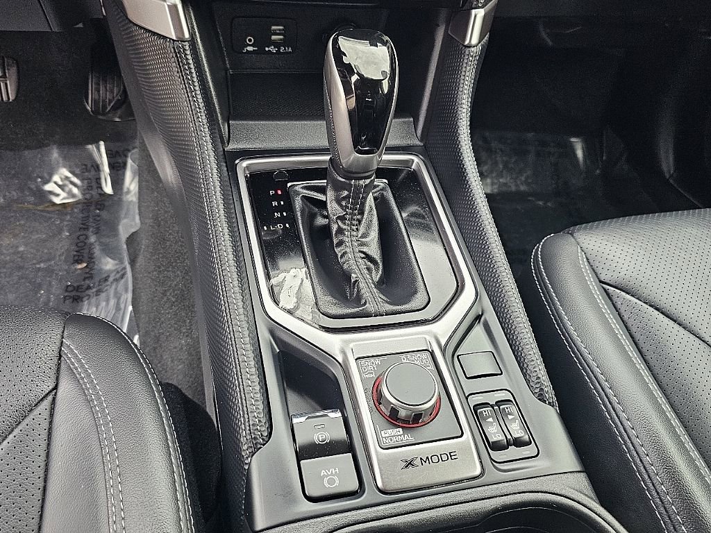 Used 2020 Subaru Forester Limited w/ Popular Package #3 image 33